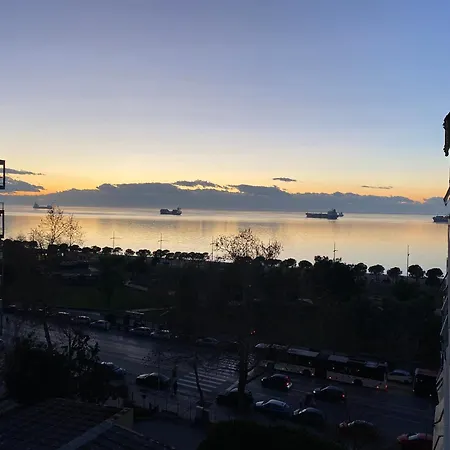 Serene With Breathtaking Sea View Θεσσαλονίκη